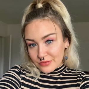 Meet your Posher, Natasha